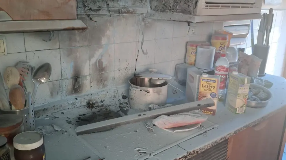 Incendio en una vivienda de Huesca: la rápida actuación del propietario evita una tragedia