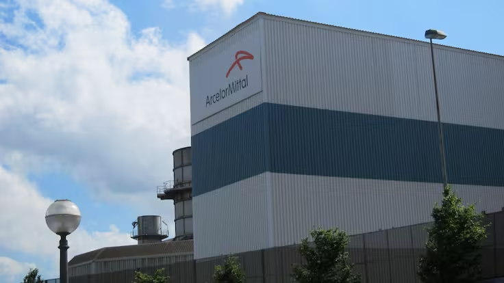 Explosión en la acería ACB de Sestao, detalles aquí. Conoce la importancia de la seguridad eléctrica y la prevención de incendios.