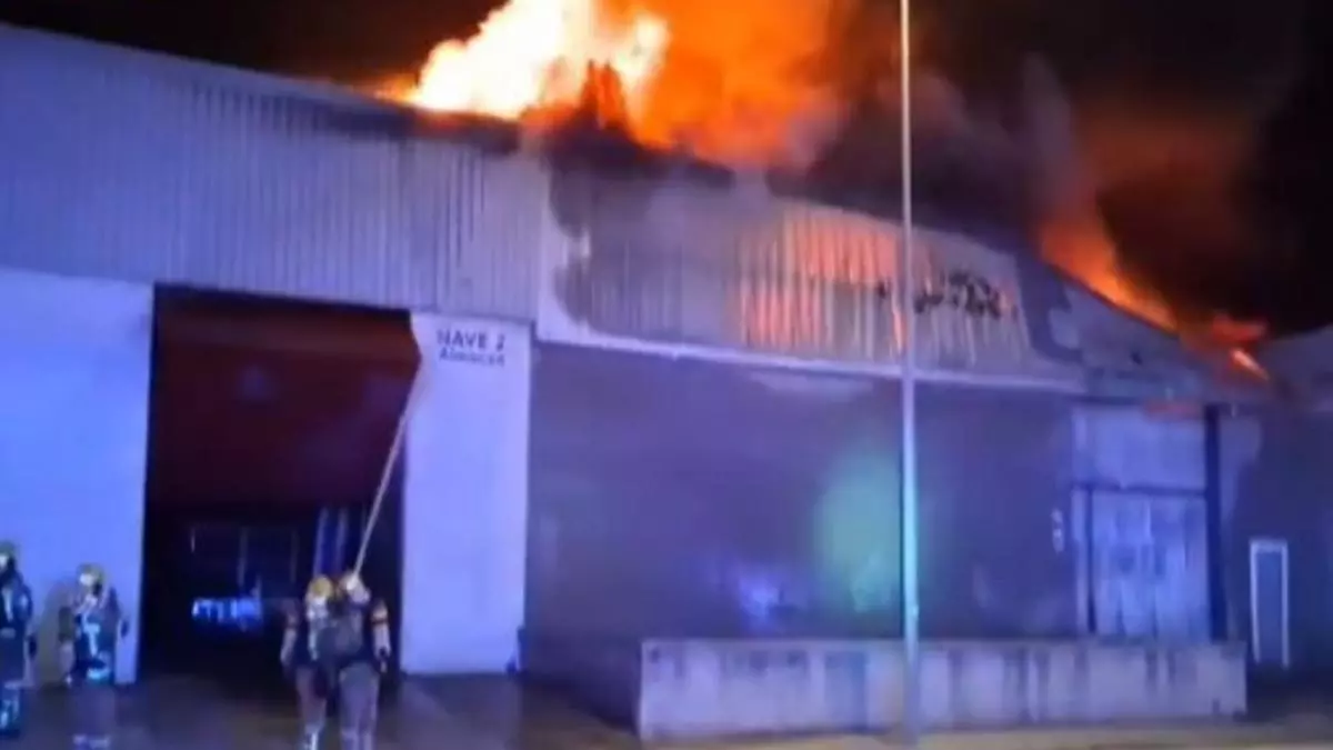 Impacto y análisis de un incendio que arrasó varias naves industriales en Malgrat de Mar. Contexto del suceso