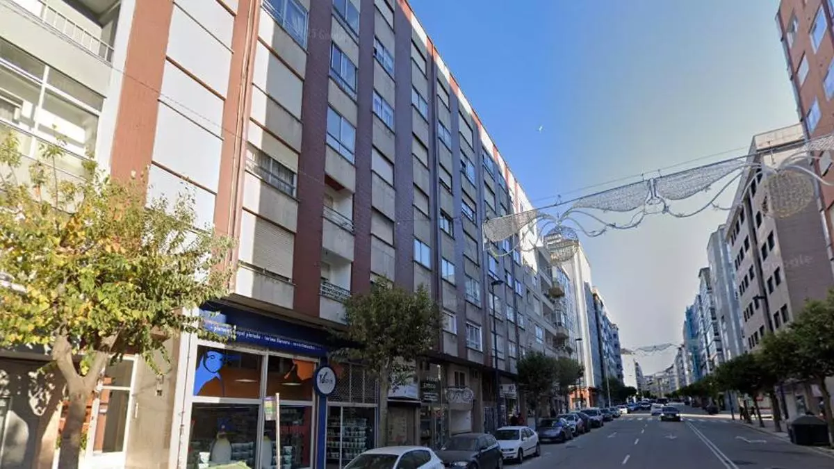 Alarma vecinal por una intensa humareda originada en una cocina en Vigo