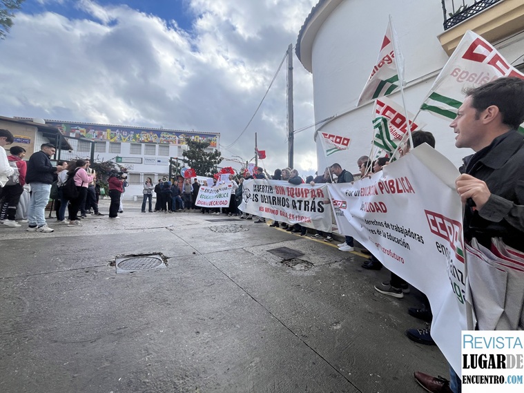 El IES Antonio Gala vuelve a protestar por las graves deficiencias en el Grado Superior de Automoción