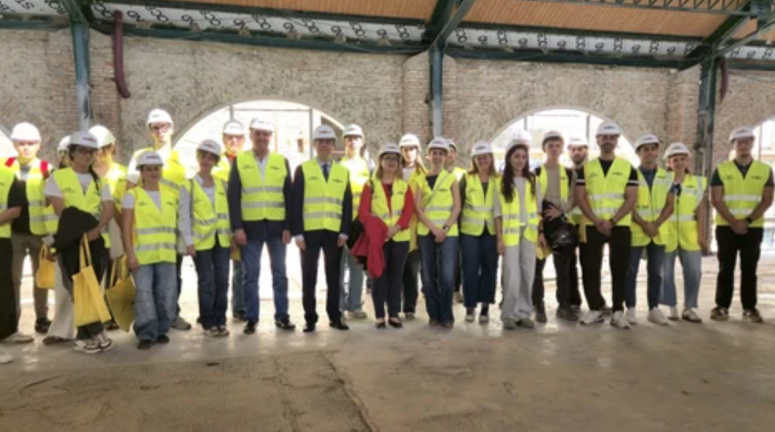 Rehabilitación y aprendizaje: Verónicas abre sus obras a los futuros técnicos en construcción