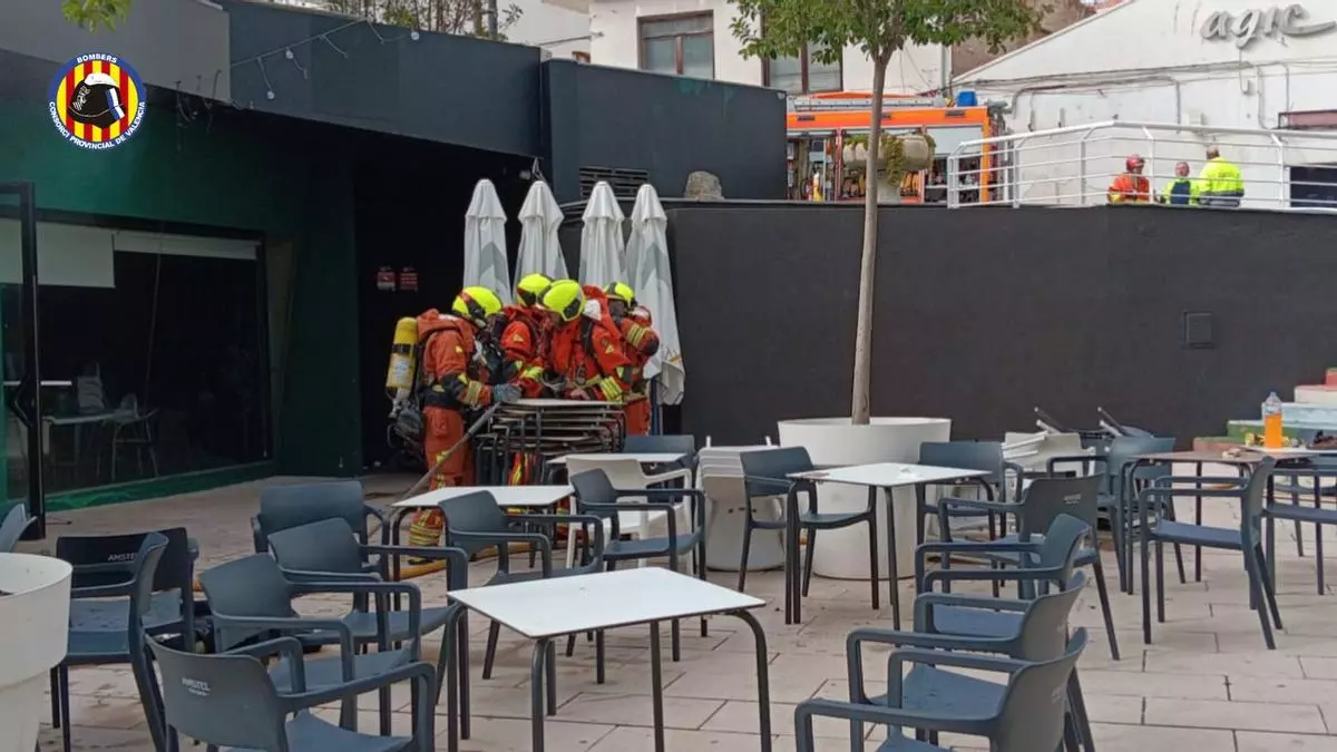 Susto en Ontinyent: Fuego en el conocido restaurante El Rovellet de l'ou moviliza a los servicios de emergencia.