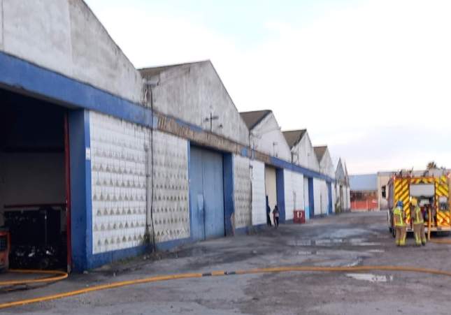 Incendio en una nave industrial de La Canonja: análisis exhaustivo del impacto y de las medidas de seguridad necesarias