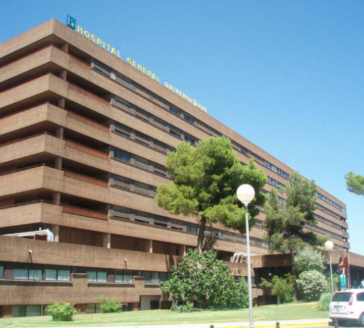 Incendio en Albacete: un herido y dos policías afectados por inhalación de humo