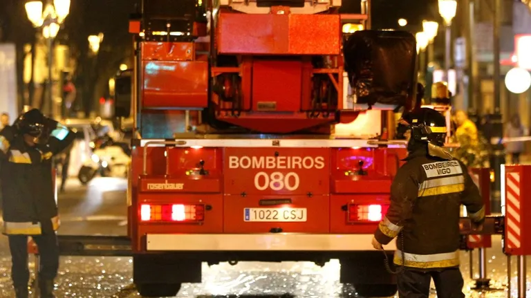 Susto matutino en un hotel de Vigo por el incendio de un terminal TPV