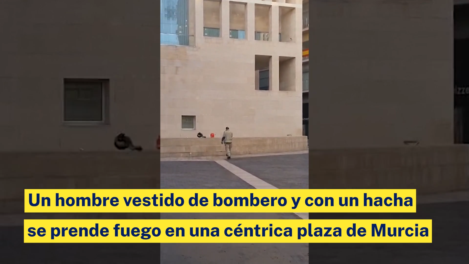Protesta extrema en Murcia y lecciones urgentes sobre seguridad contra incendios. Un suceso que sacudió la Plaza del Cardenal Belluga.
