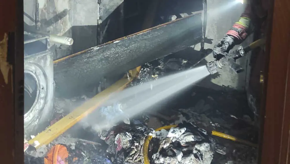 Incendio en una vivienda de Torrelavega: intervención rápida y claves de prevención doméstica