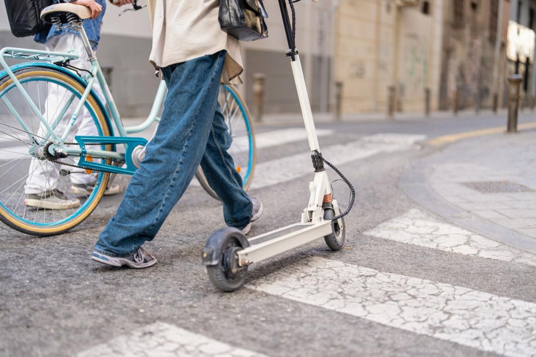 Explosión de un patinete eléctrico en Bilbao