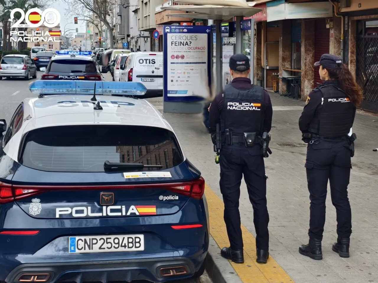 Detenido en Palma tras sustraer más de veinte extintores del aparcamiento de un centro comercial