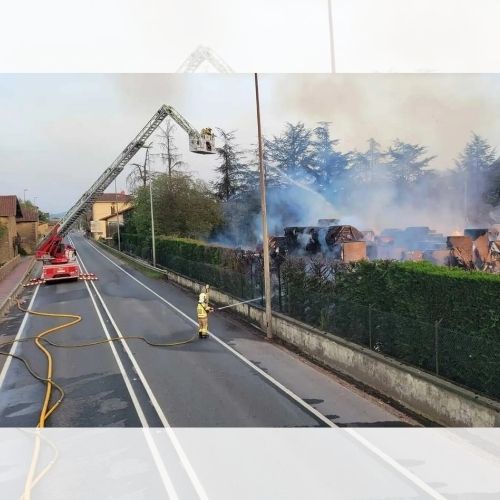 Arrestan a un empleado de la papelera de Iurreta por su relación con un incendio en la zona