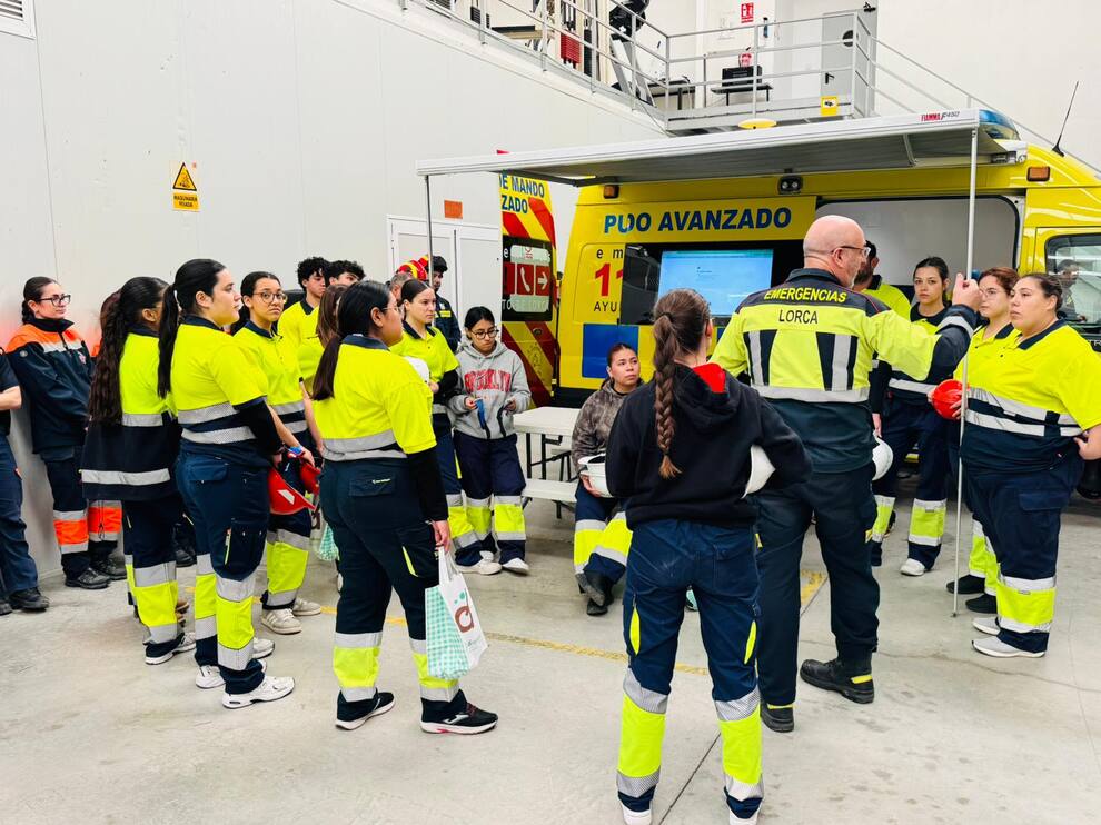 Lorca impulsa la prevención con una gran cita ciudadana en Ifelor durante la Semana de las Emergencias