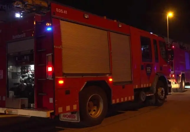 Incendio en un piso turístico de Barcelona deja 12 afectados y siete jóvenes en estado crítico