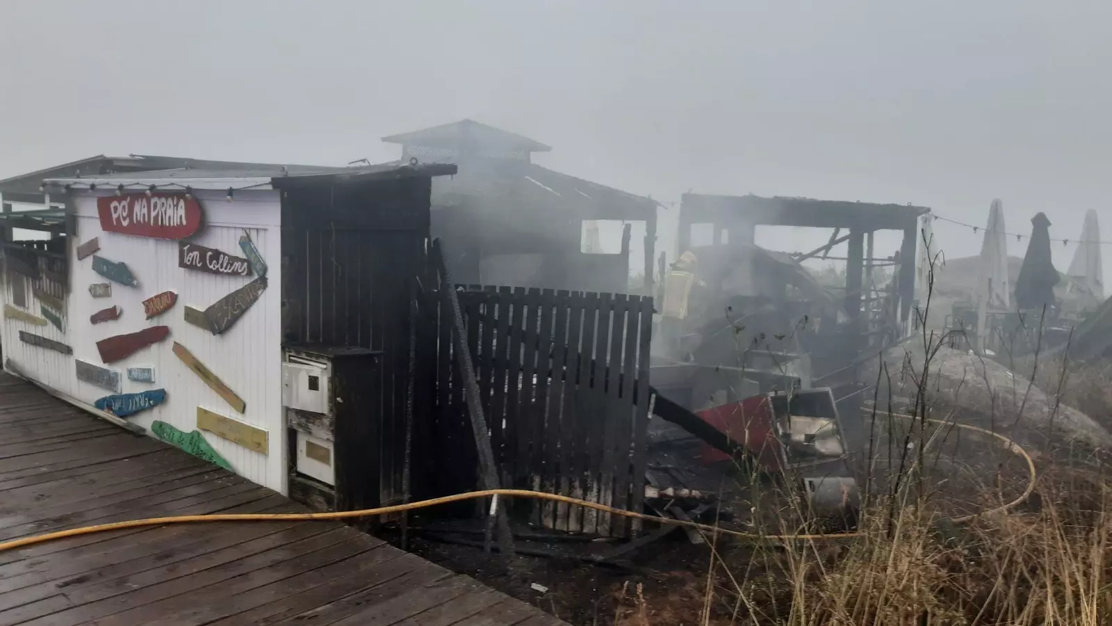 Incendio en un chiringuito de Sanxenxo: la seguridad en cocinas profesionales vuelve a situarse en el centro del debate