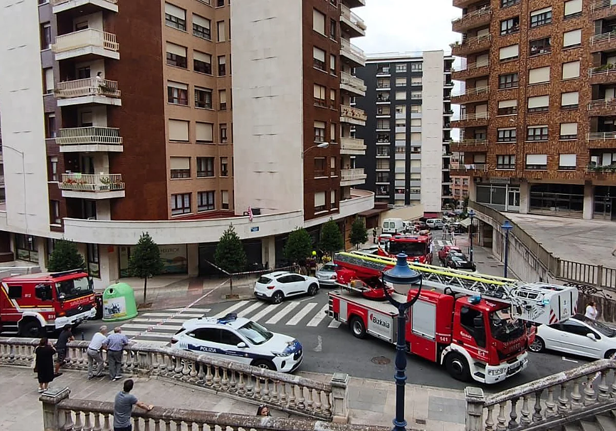 Portugalete recupera la calma tras el incendio en una vivienda de la calle Mugakoa