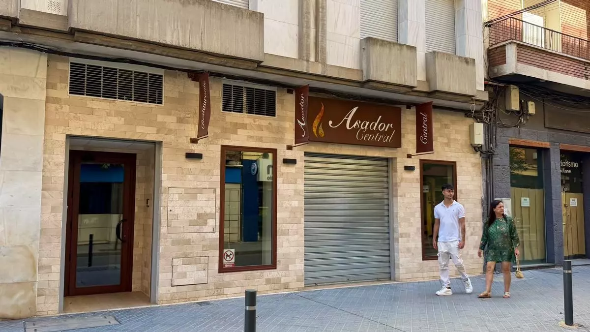 Un incendio en un céntrico restaurante de Córdoba obliga a su cierre por tiempo indefinido
